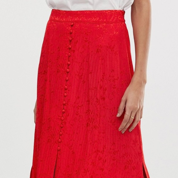 Stunning Tall Midi Skirt - Picture 3 of 4